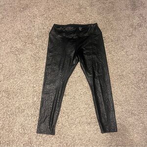 Simply Vera Vera Wang Black Faux Leather Leggings